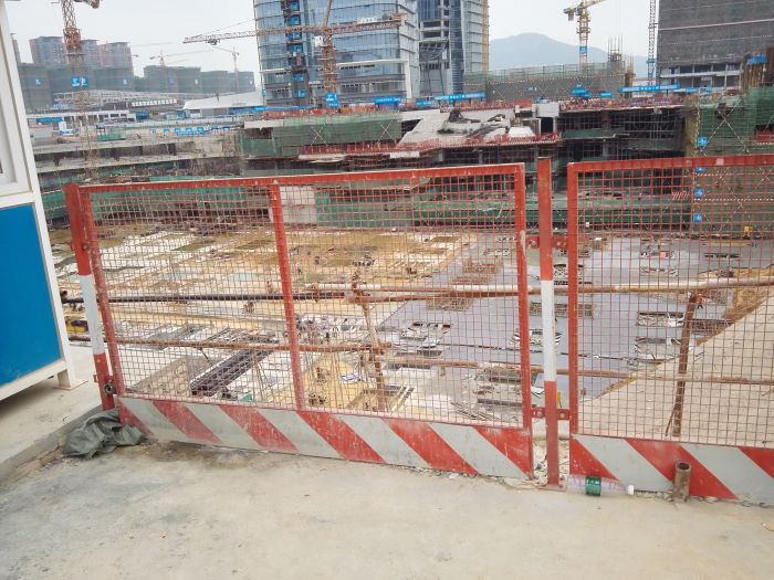 廣東護欄,東莞護欄,圍墻護欄,陽臺護欄,安全防護欄